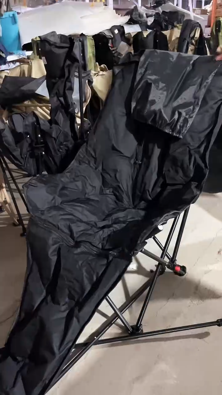 铁瑕疵不售后椅子 46