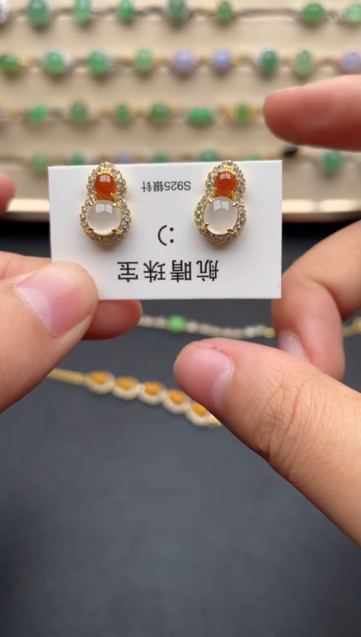 银S925镶嵌戒指翡翠一物一证一礼盒