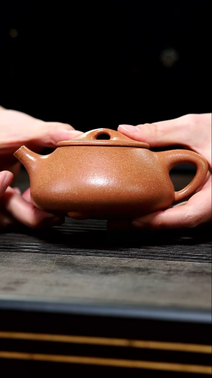 【闪购商品】紫砂茶壶12-全手粗砂降坡景舟240cc