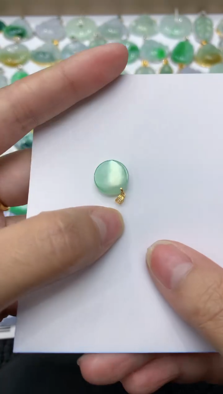 【闪购商品】翡翠颈饰18K金镶嵌111111111