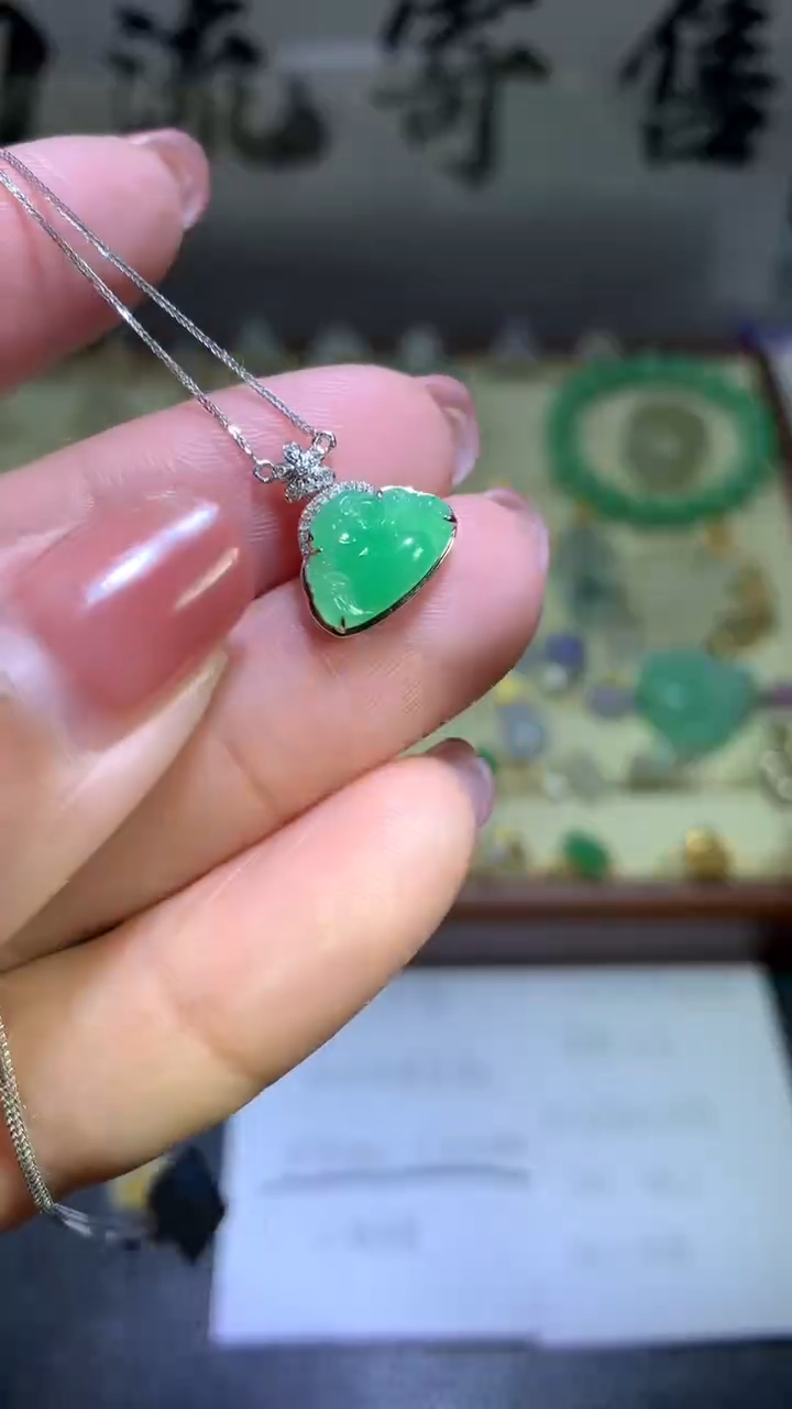 【闪购商品】翡翠颈饰18K金镶嵌085天然缅甸翡翠A货