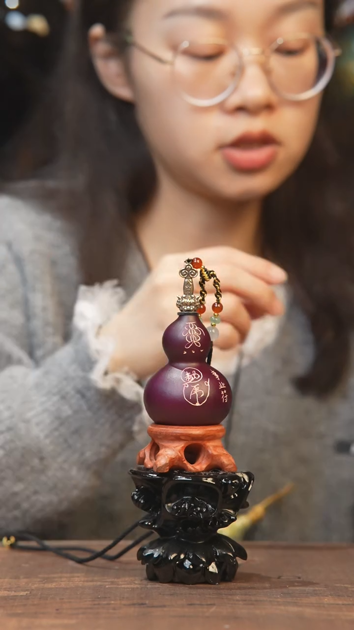 【闪购商品】381号------小葫芦挂件