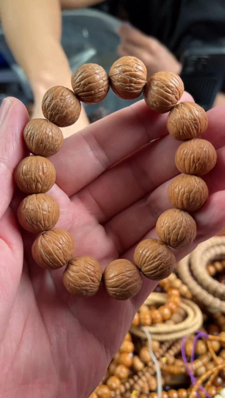 吊坠猴头核桃王胖子文玩工作室凤羽16+