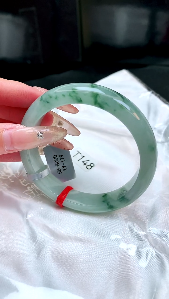 【闪购商品】翡翠手镯未镶嵌缅甸天然A货翡翠