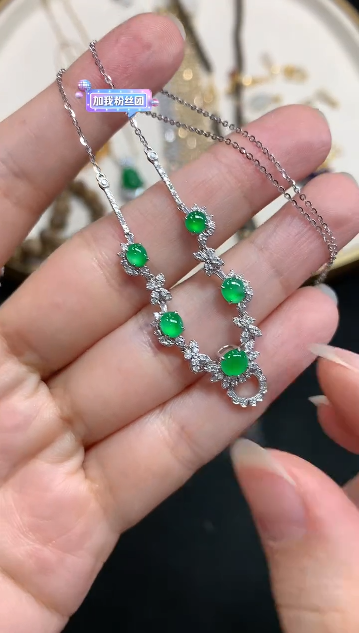 【闪购商品】翡翠套链18K金镶嵌W383|6800