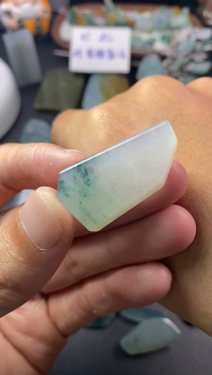 未镶嵌定制翡翠云翡翠片料定制工费12.26-30随形