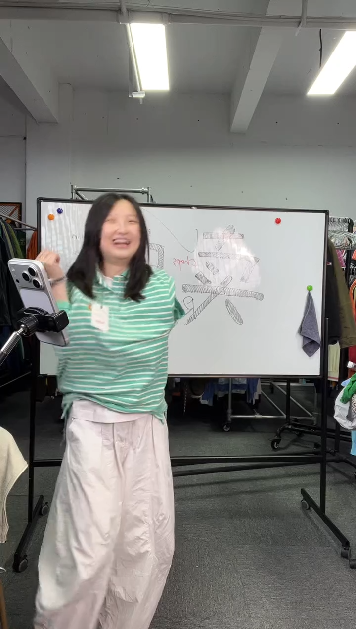 w*y369秒拍秒付 no退换 逃单飞飞