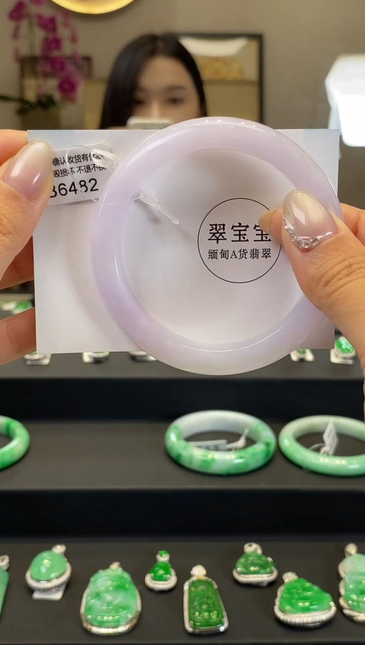 【闪购商品】翡翠未镶嵌手镯B6482 正圈56 含运营费