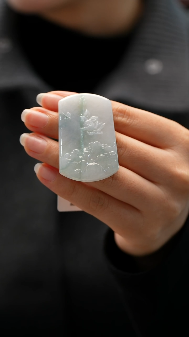 颈饰未镶嵌翡翠莲花