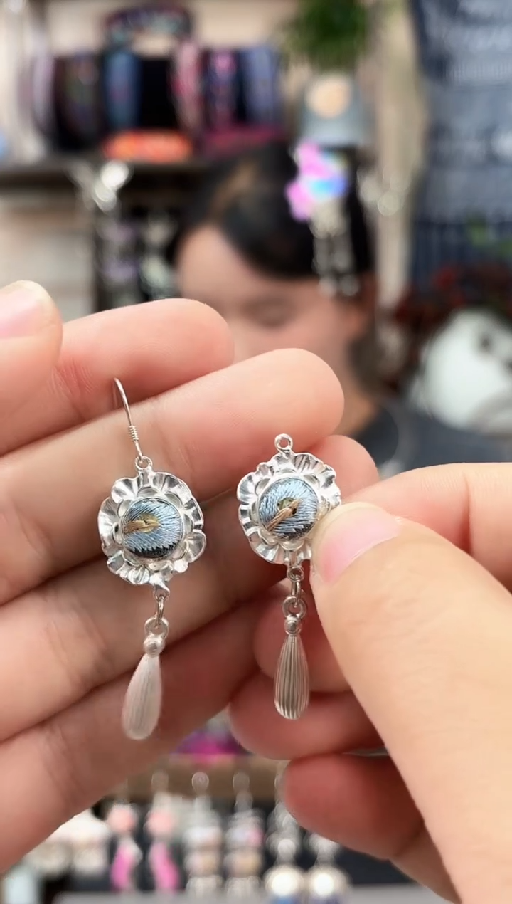 织绣非遗老绣饰品329