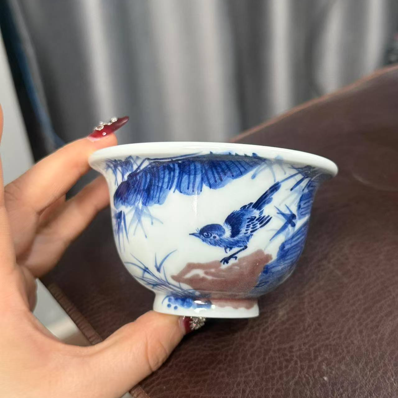 有瑕疵红花鸟压手杯