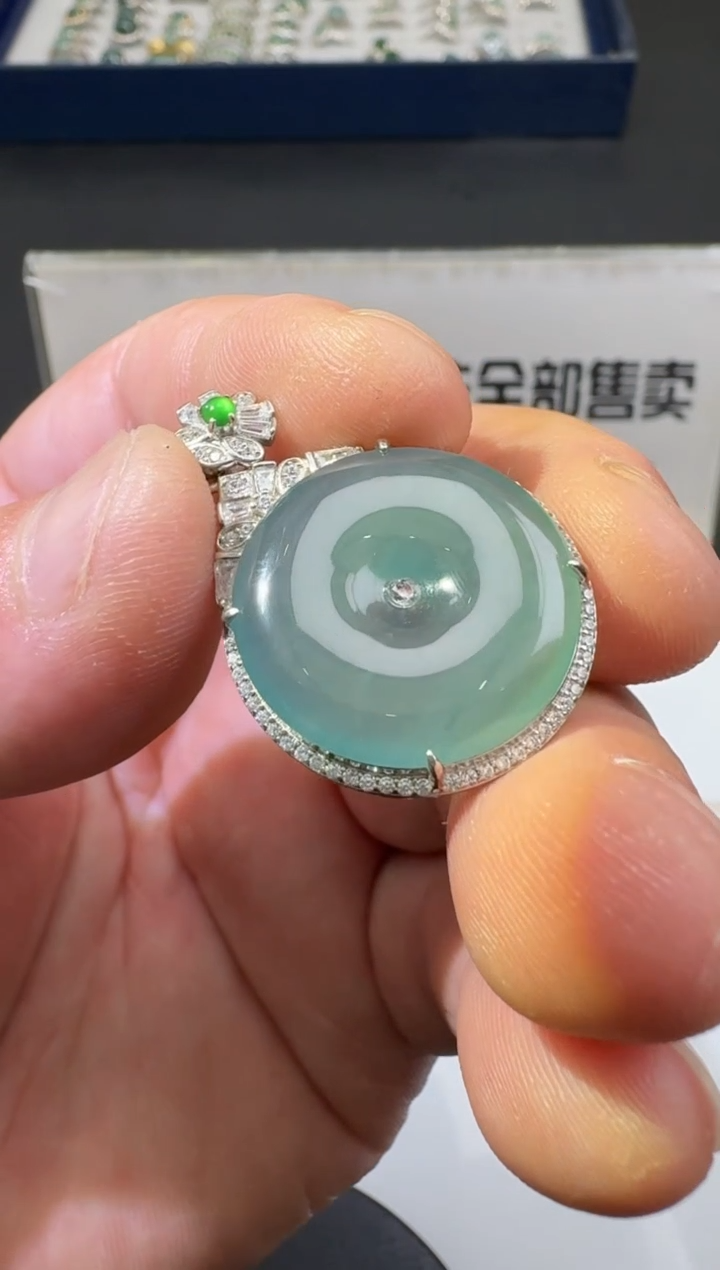 【闪购商品】翡翠颈饰银S925镶嵌00075148