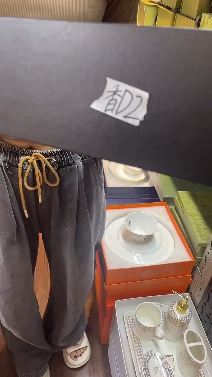 杯鸿辉家品牌瓷器，京东包邮！