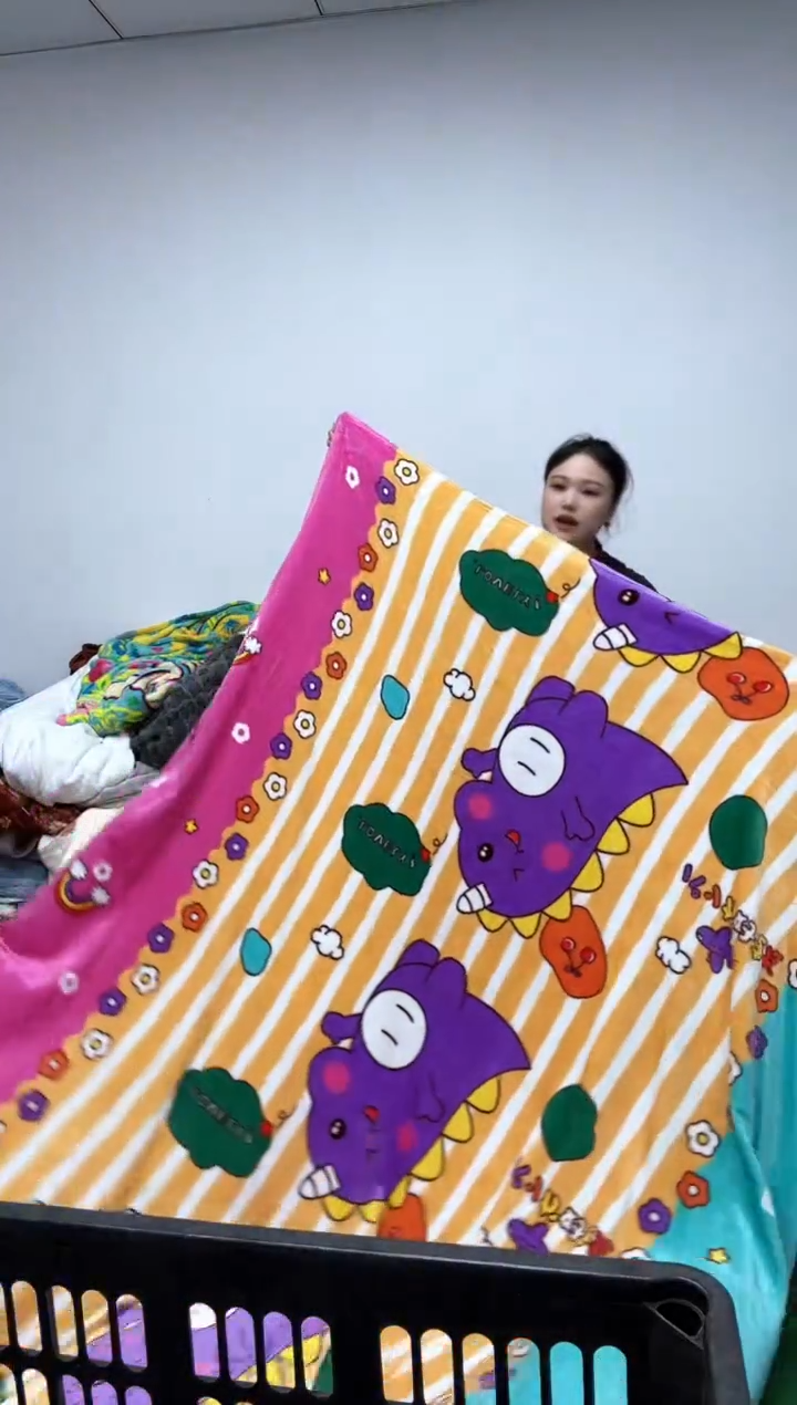 法兰绒2x2.3左右尺寸面料已主播介绍为准