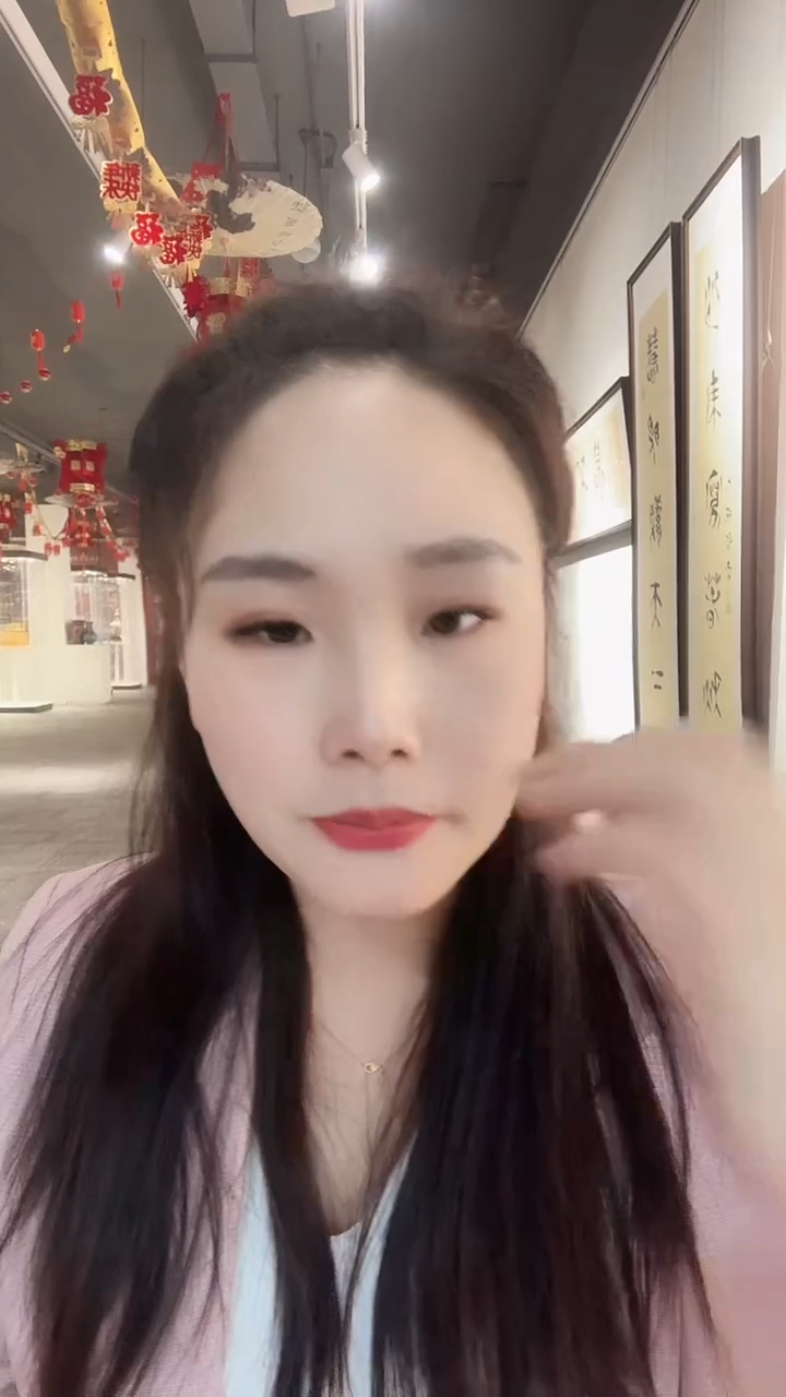 国画崔老师荷风盛世云锦版