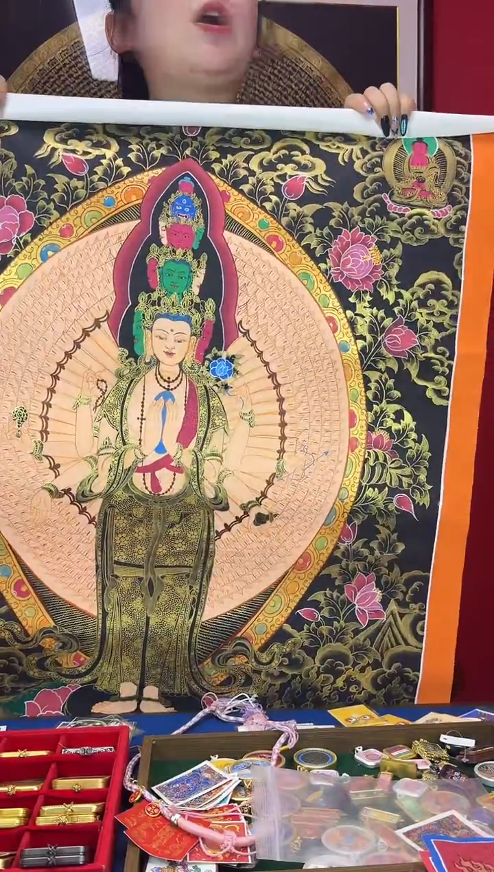 吊坠千手观音-热贡纯手绘唐卡