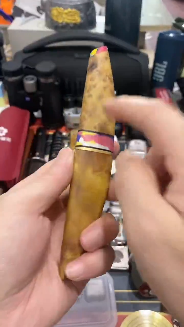 瓷片闪购商品 如图所示