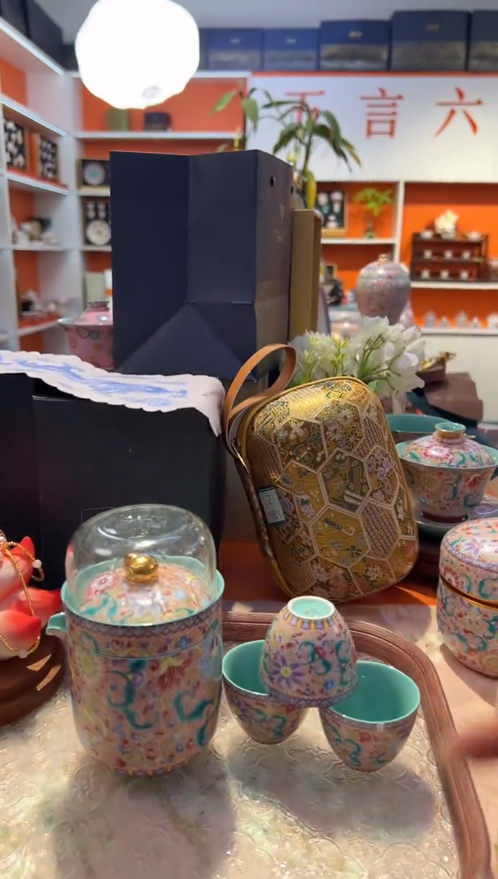 瓷片小乔闪购链接