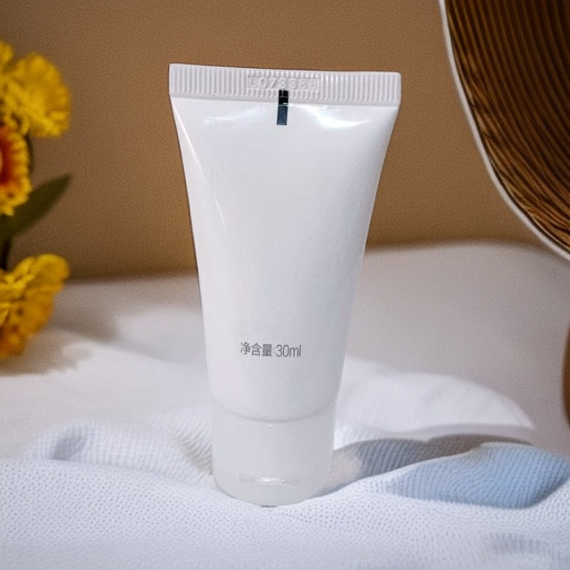 【到手3个】珍珠白净透保湿凝乳30ml 