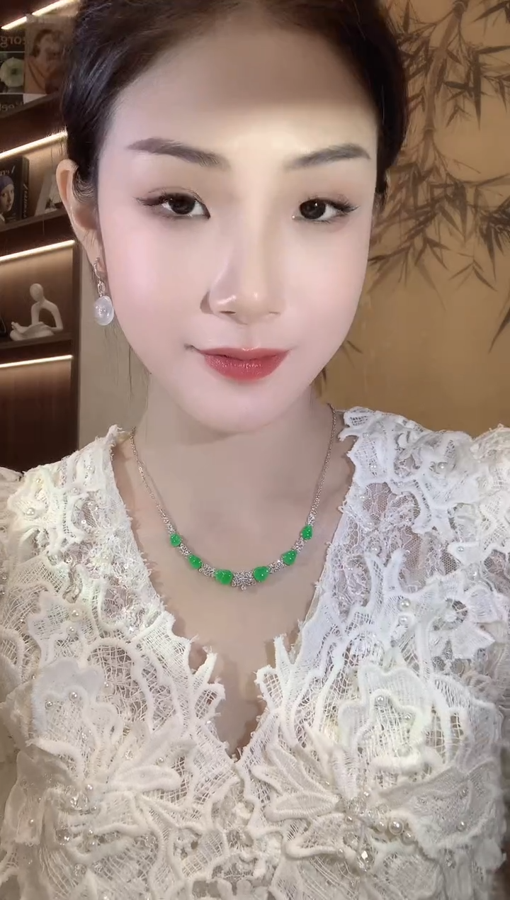 【闪购商品】翡翠套链18K金镶嵌A79翡翠