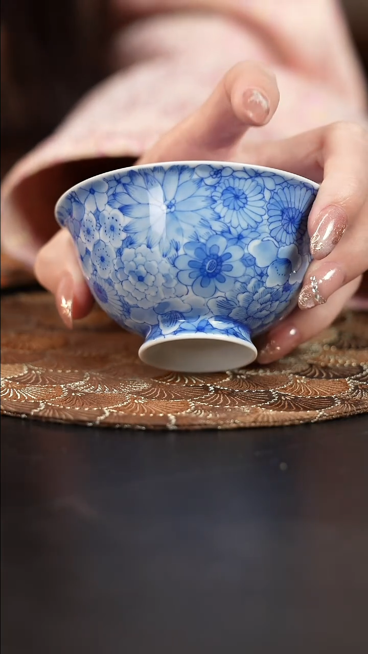 【闪购商品】杯看山柴窑青万花