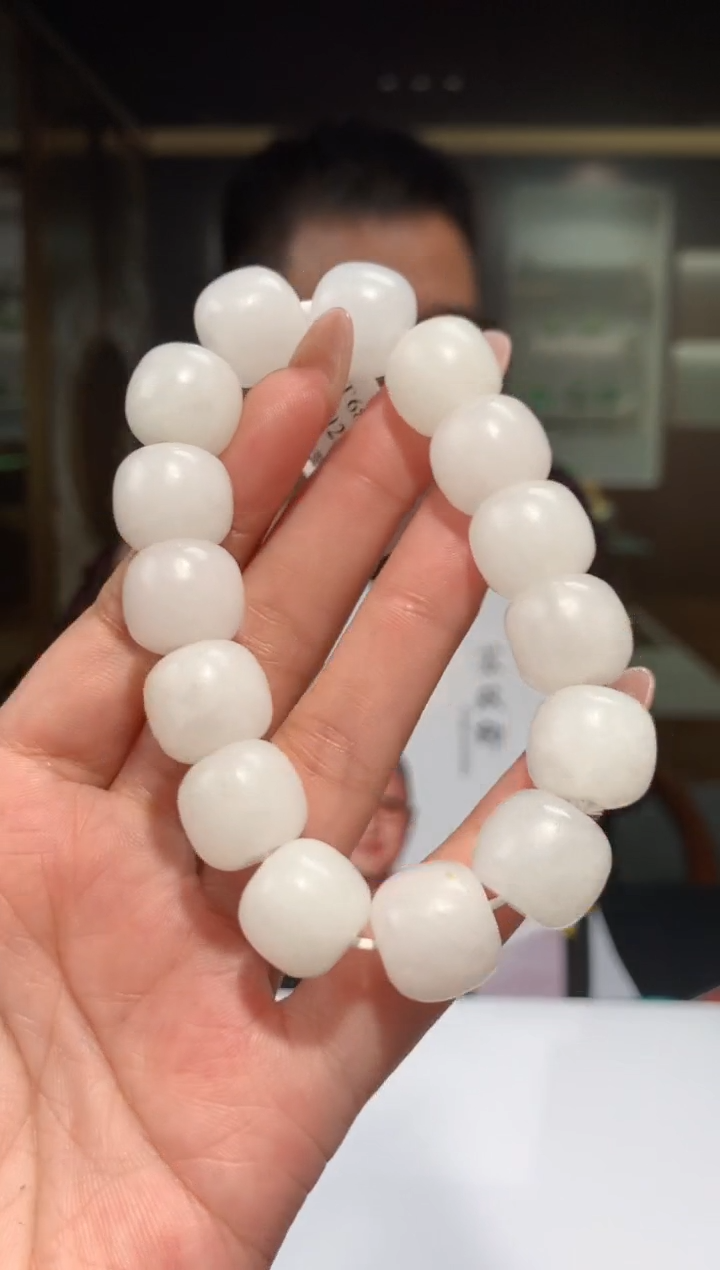 定制和田玉Boss阳天然和田玉（拍一发一）