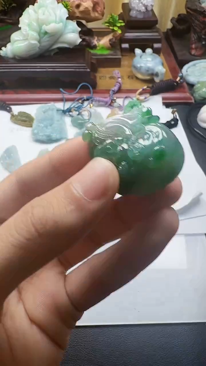 吊坠(不含链)未镶嵌翡翠1