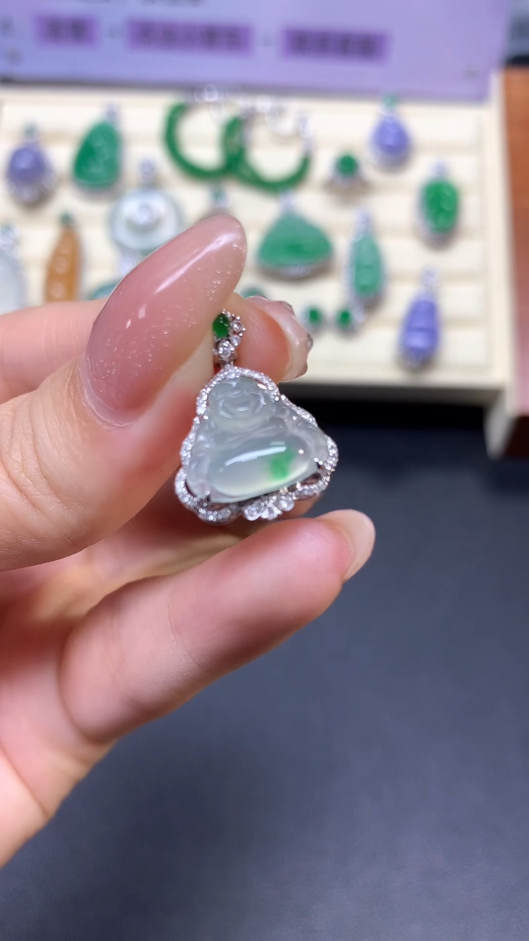 【闪购商品】翡翠吊坠(不含链)18K金镶嵌吊坠|2600+260