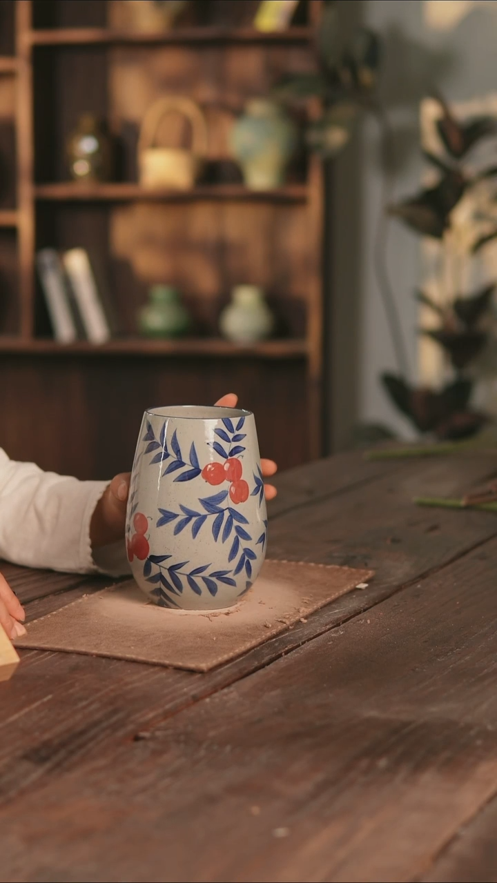 摆件24-42高17口8误差2无孔