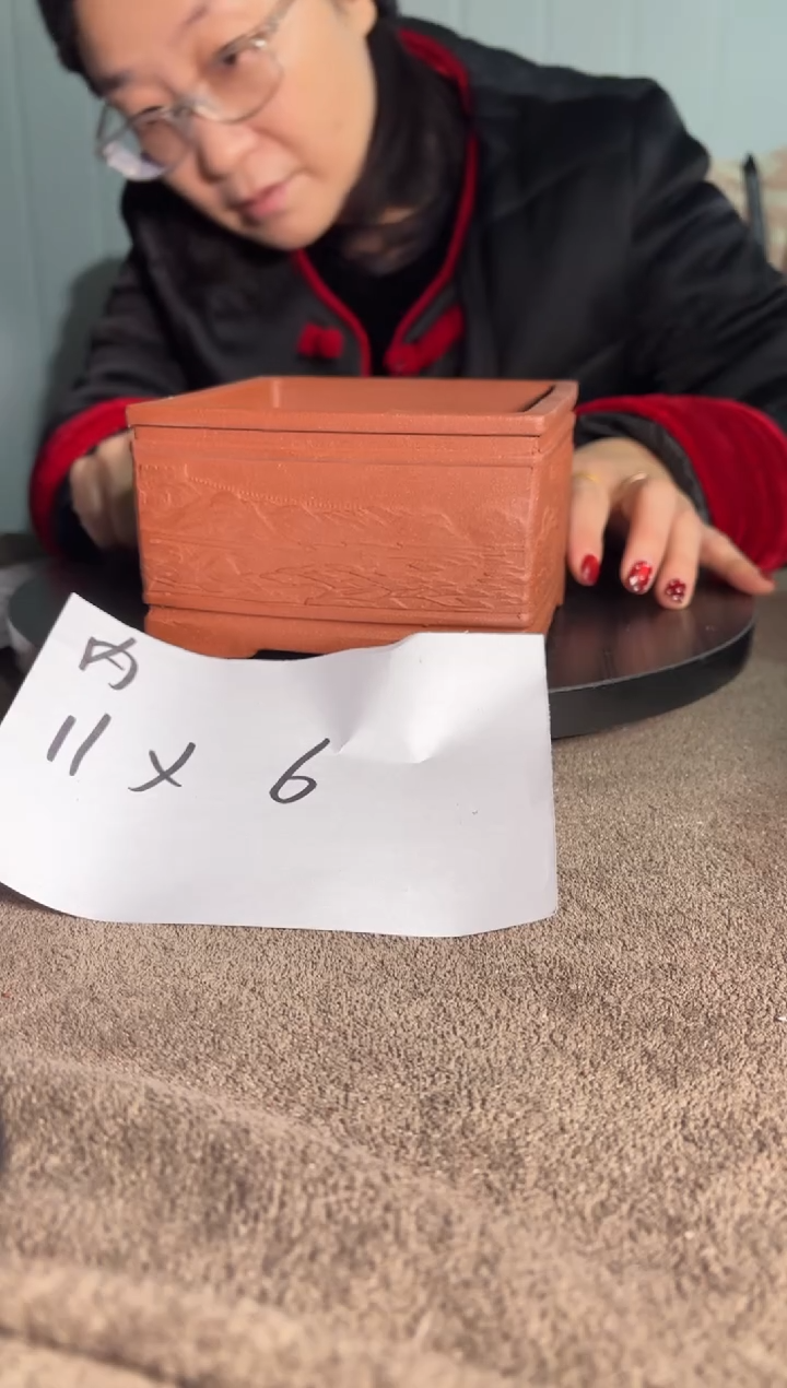 宜兴紫砂花盆小盆