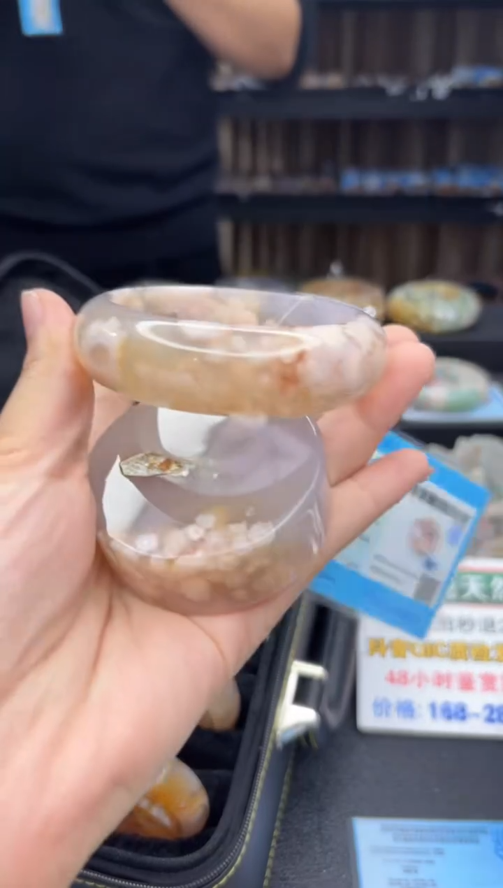 【闪购商品】石英质玉手镯未镶嵌777（59圈赠送镯心）