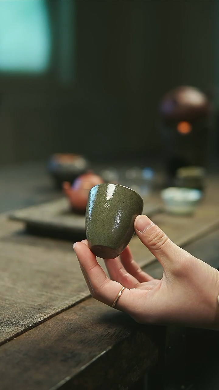 【闪购商品】云龙绿釉闻香杯1111111111