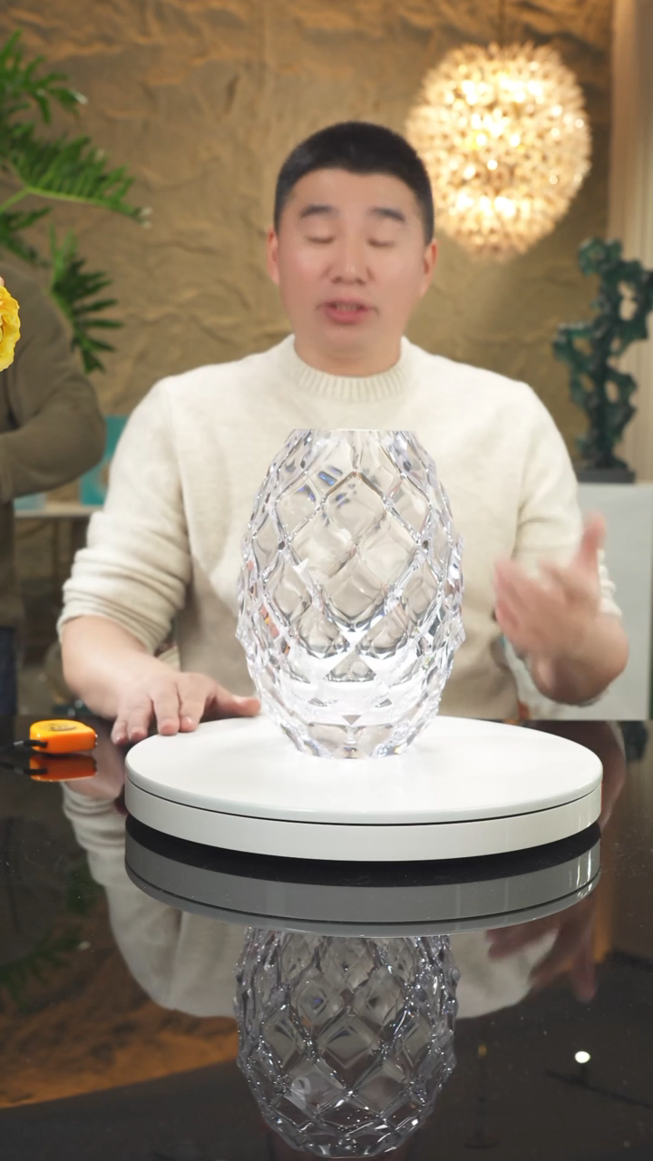 【闪购商品】摆件福利水晶凹切面花瓶