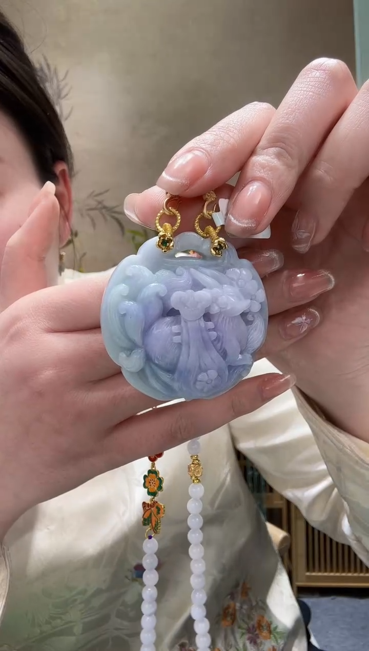 【闪购商品】翡翠颈饰未镶嵌吊坠