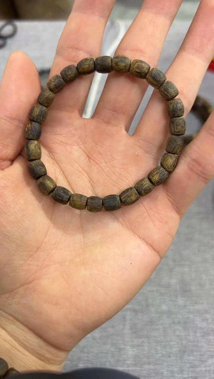 【闪购商品】沉香手串06鼓珠单圈6克+ 多样性发其一