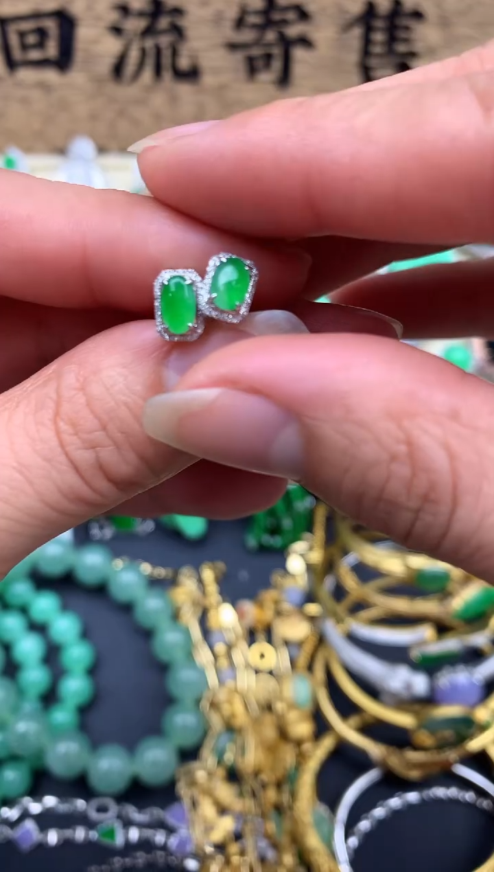 【闪购商品】翡翠耳饰18K金镶嵌131-中国好珍宝