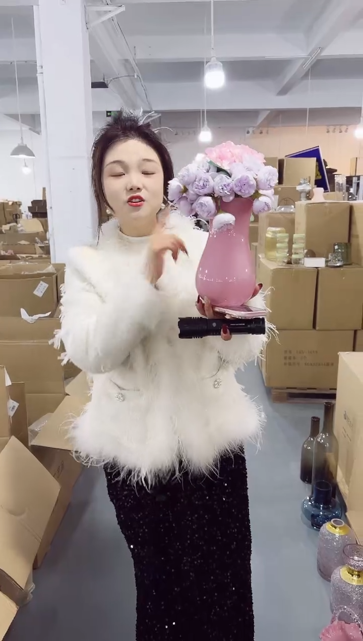 【闪购商品】玻璃私花花瓶微瑕-2TVX