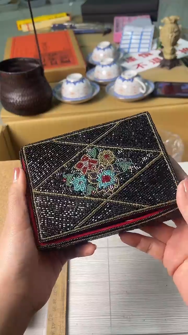 树脂夏**飞中古杂项默认微瑕，满18包邮