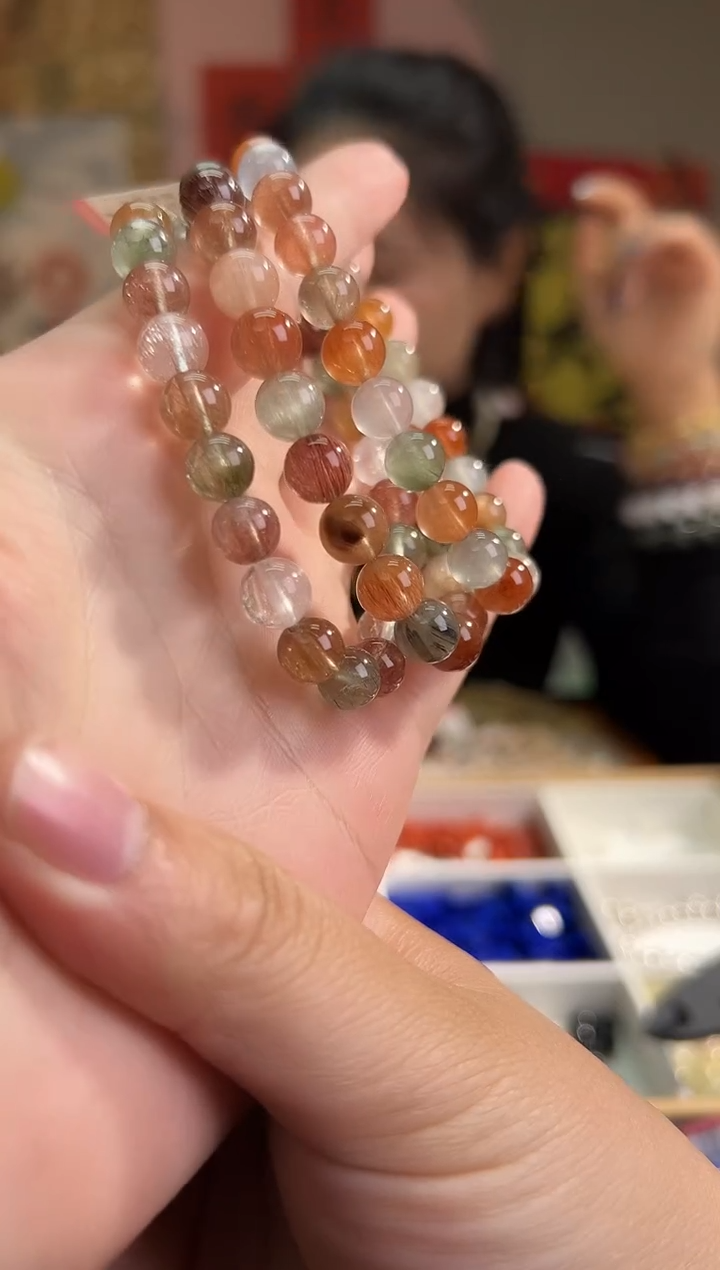 【闪购商品】水晶手链未镶嵌2多样性发其一