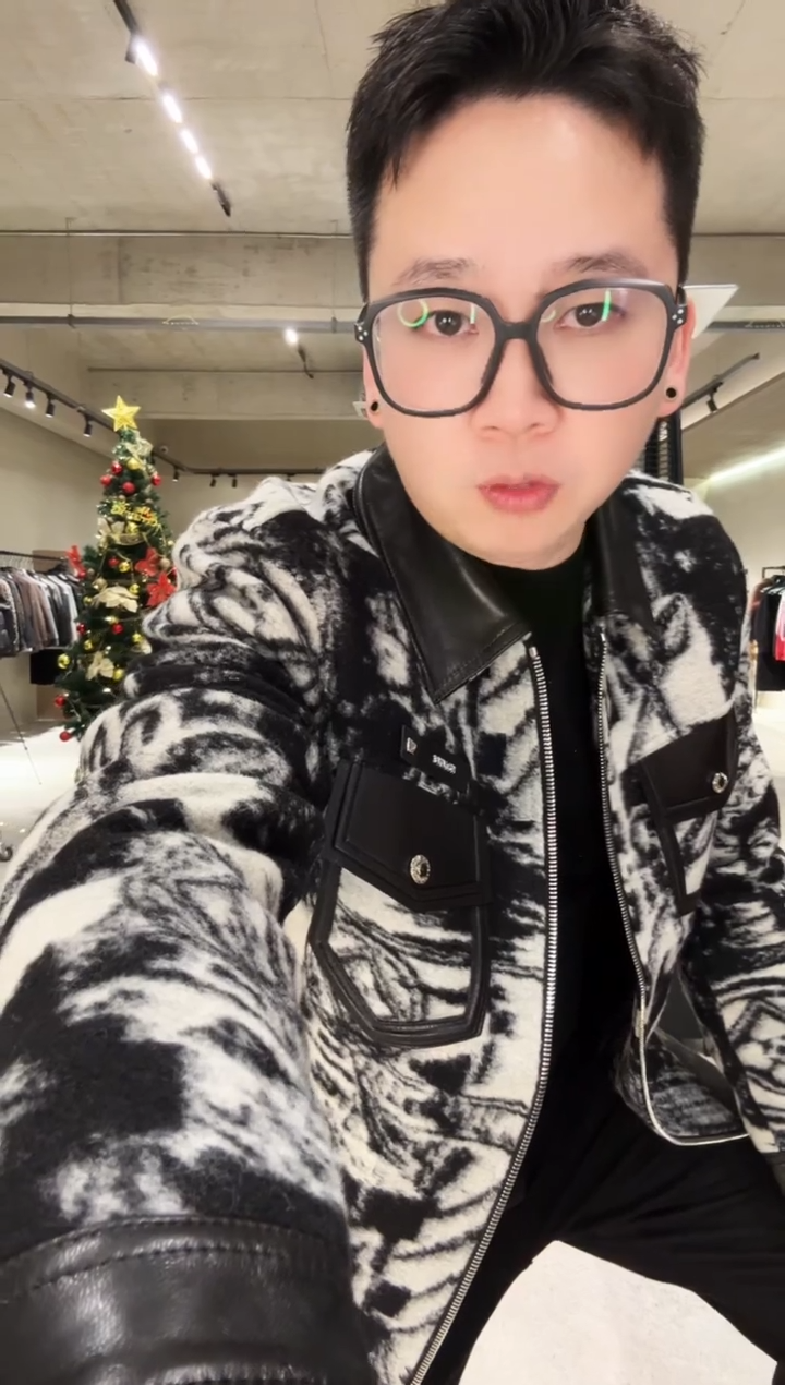 用****556码 男士真皮拼接鹅绒服88111