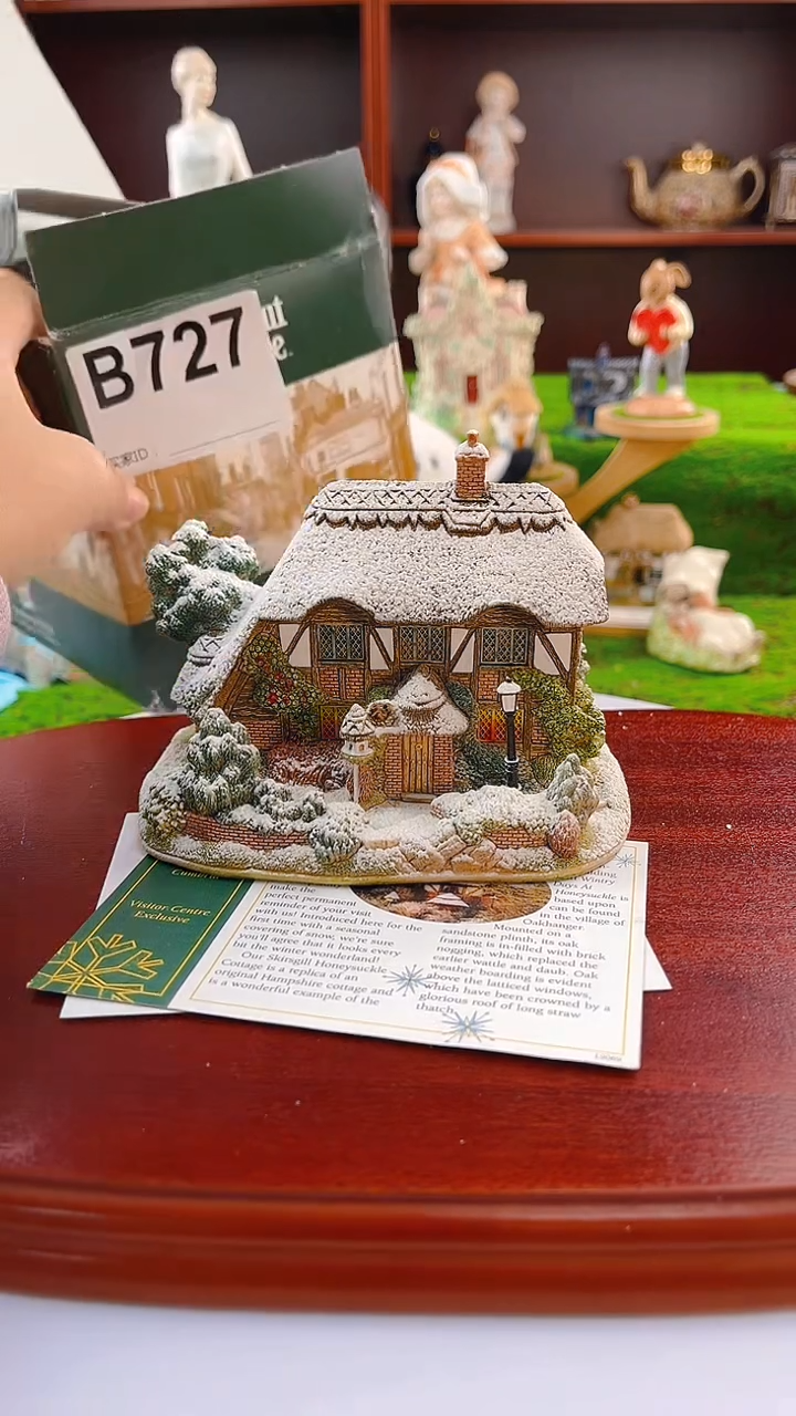 【闪购商品】紫砂茶宠Lilliput中古小房子727