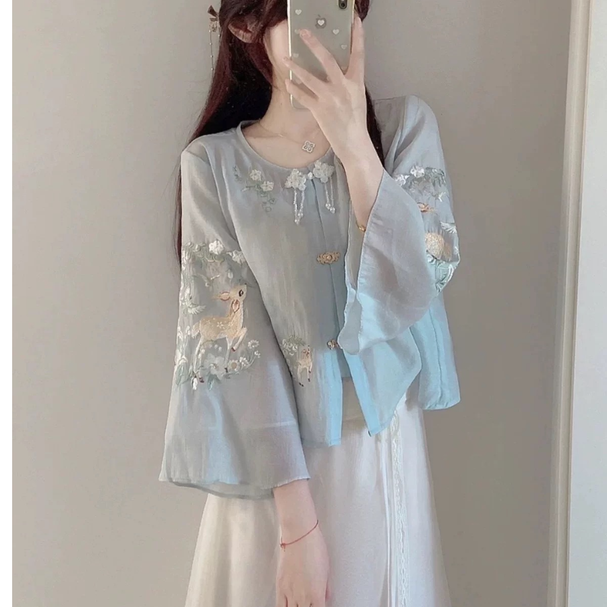 高端女装品牌che柜 109—199（找到对应价格下单）记得备注编码