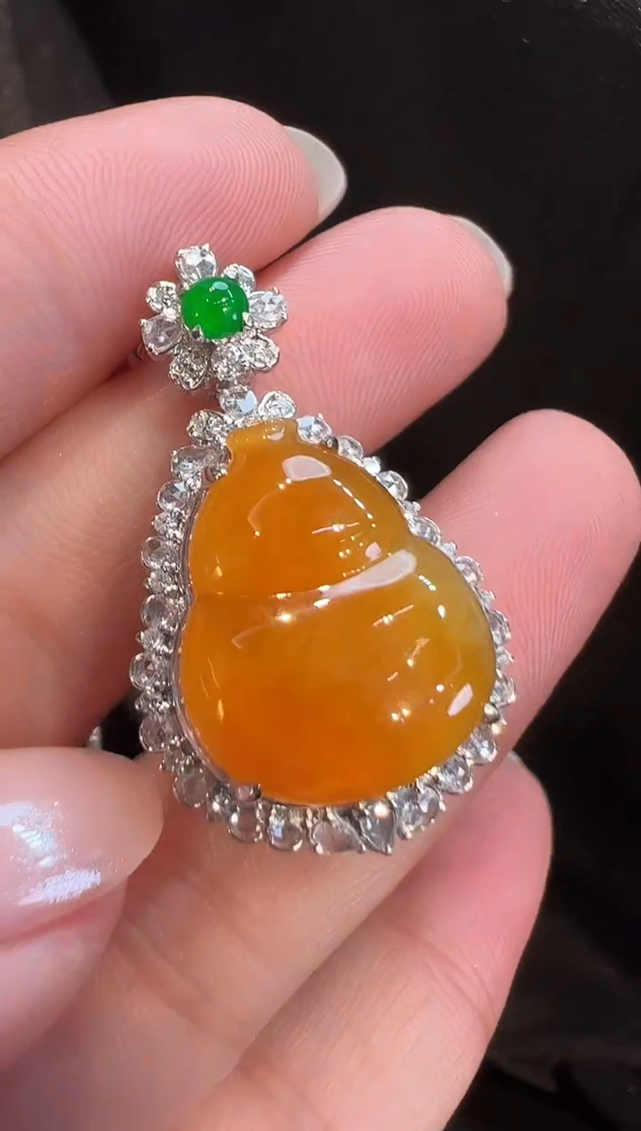 吊坠(不含链)18K金镶嵌翡翠AL6吊坠