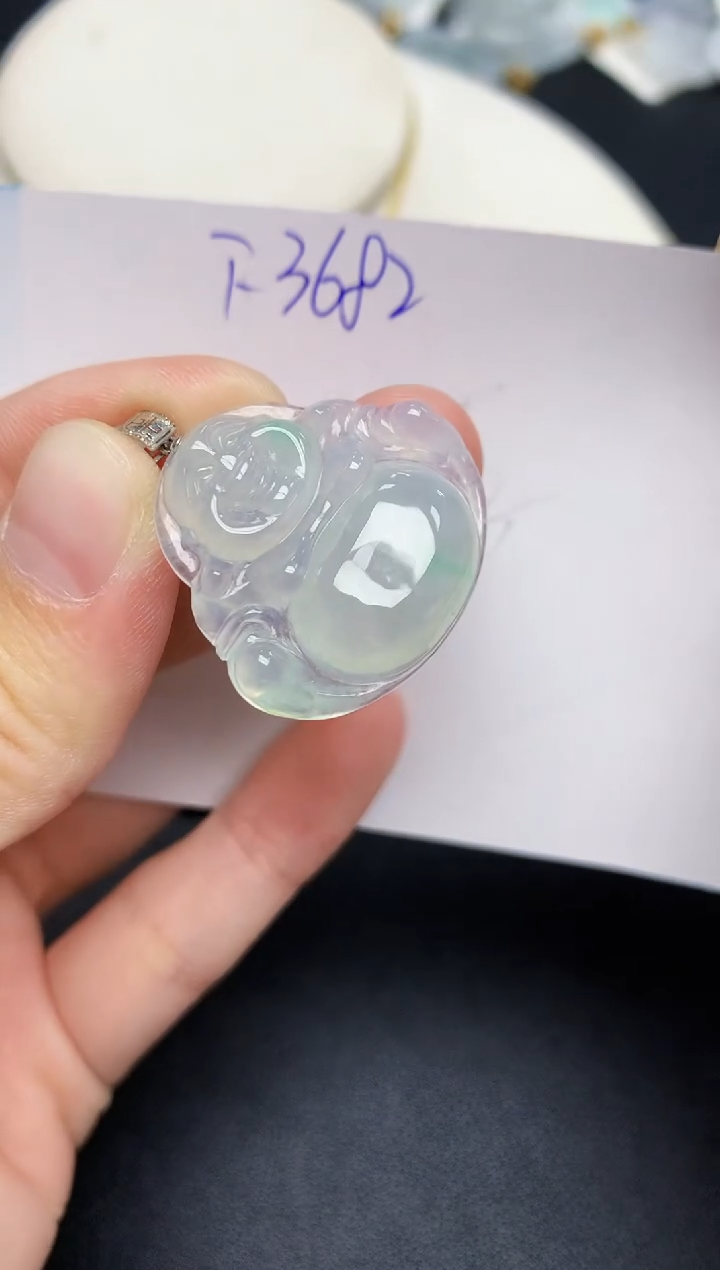 颈饰18K金镶嵌翡翠天然缅甸A货翡翠百元以上9元证书费自理