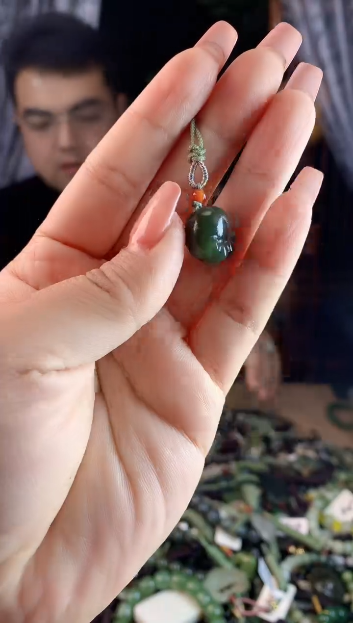 【闪购商品】和田玉挂件未镶嵌多样性发货拍一发一