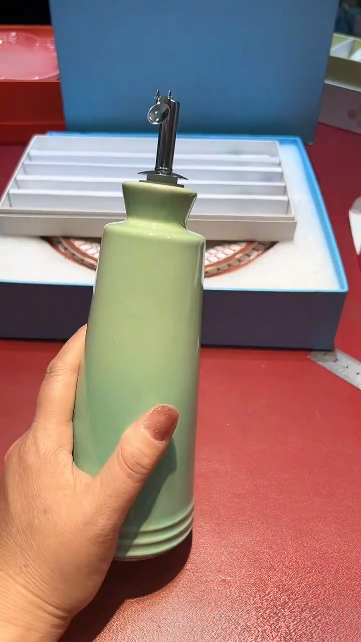 【闪购商品】瓷片锅碗瓢盆一件不剩