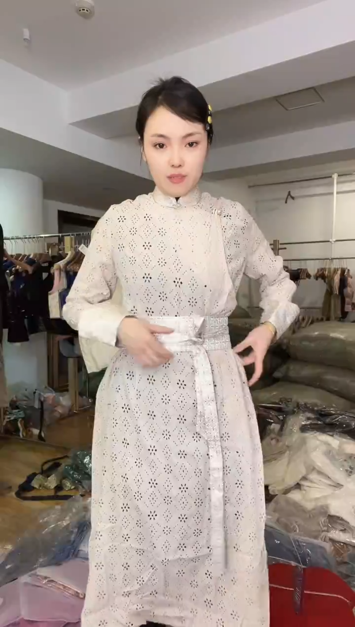 S码         95斤  连衣裙