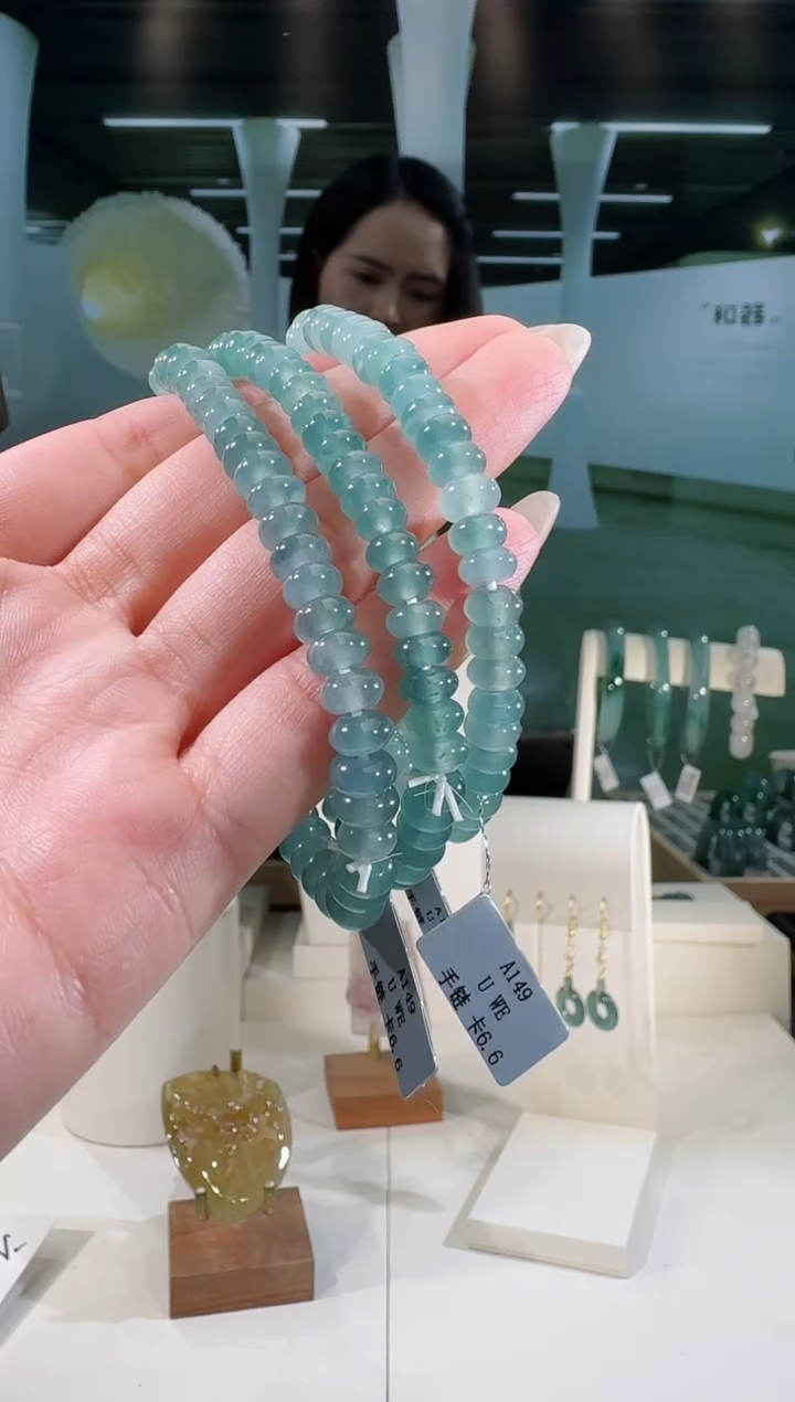 未镶嵌手串翡翠纯天然A货翡翠手串（多样性发其一）