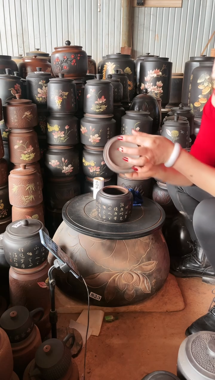 【闪购商品】壶大大瑕疵茶叶罐 100克黑色 799