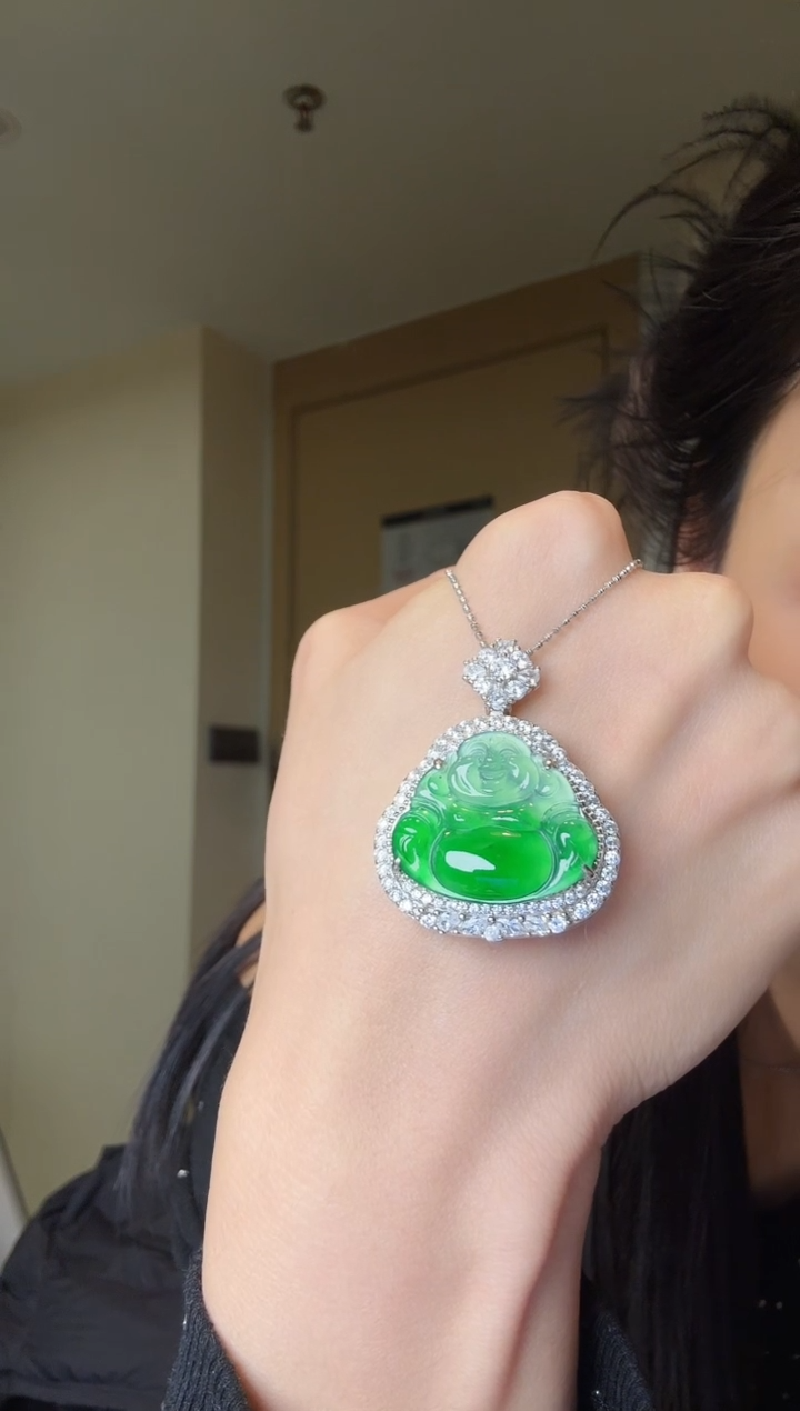 【闪购商品】翡翠吊坠(不含链)银S925镶嵌天然翡翠吊坠